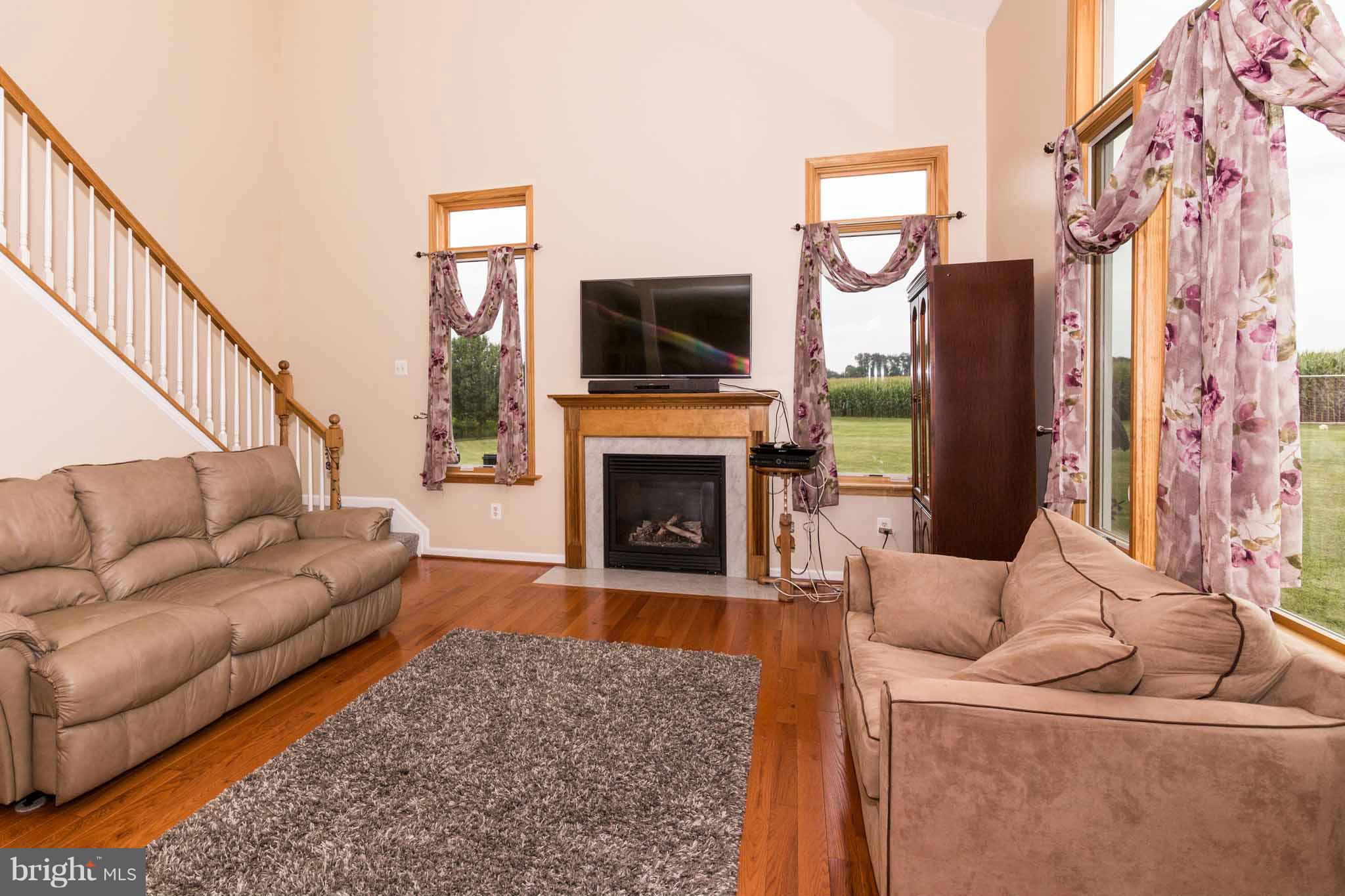 3479 Shiloh Road Hampstead, MD 21074 - Photo 11 of 30 Family Room