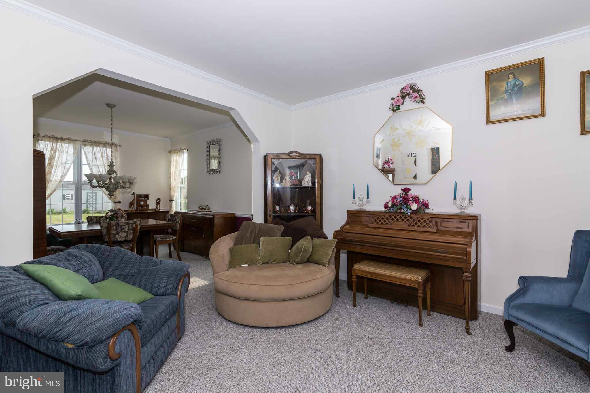 3479 Shiloh Road Hampstead, MD 21074 - Photo 15 of 30 Living Room