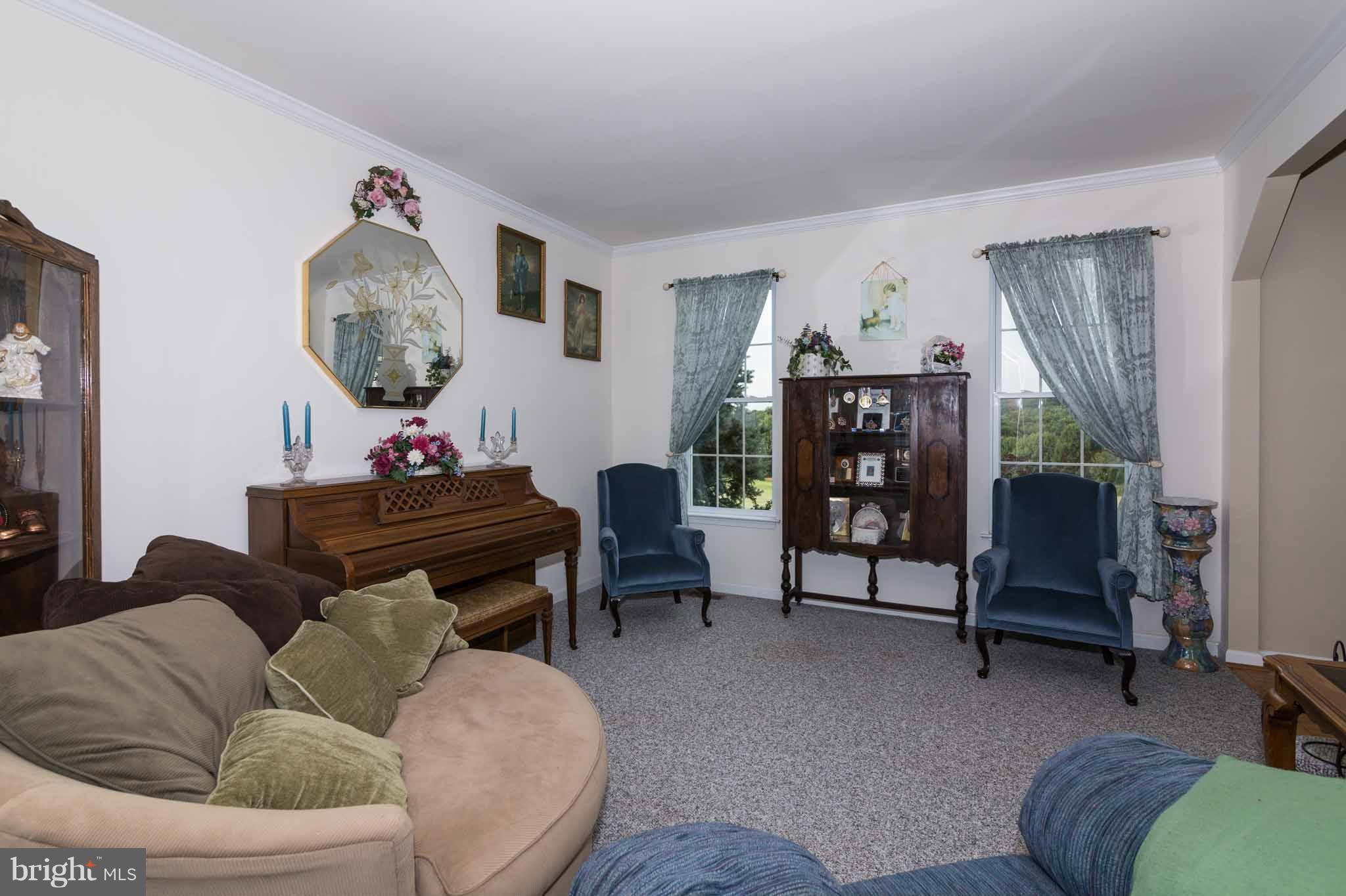 3479 Shiloh Road Hampstead, MD 21074 - Photo 16 of 30 Living Room