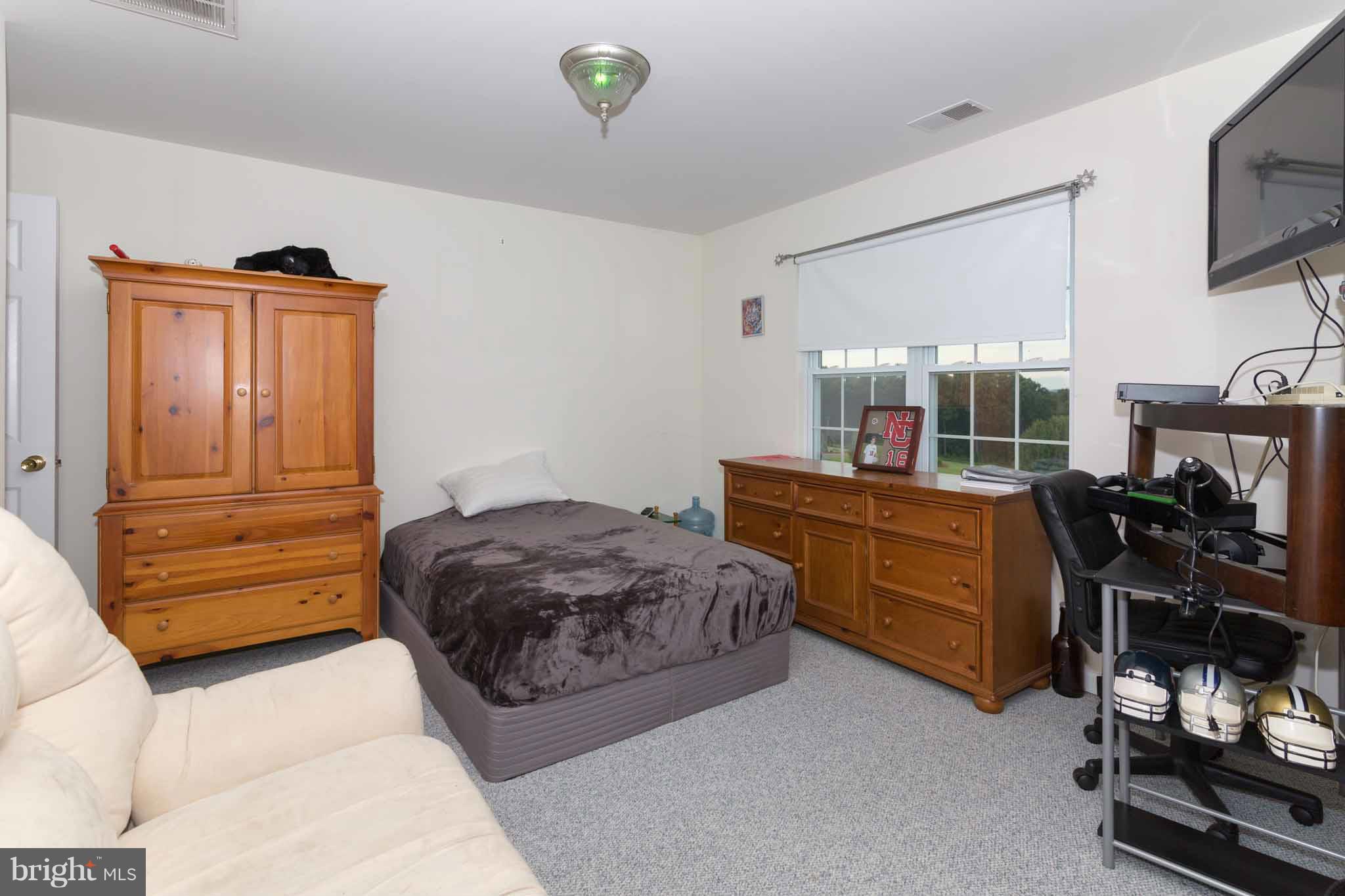 3479 Shiloh Road Hampstead, MD 21074 - Photo 26 of 30 Bedroom
