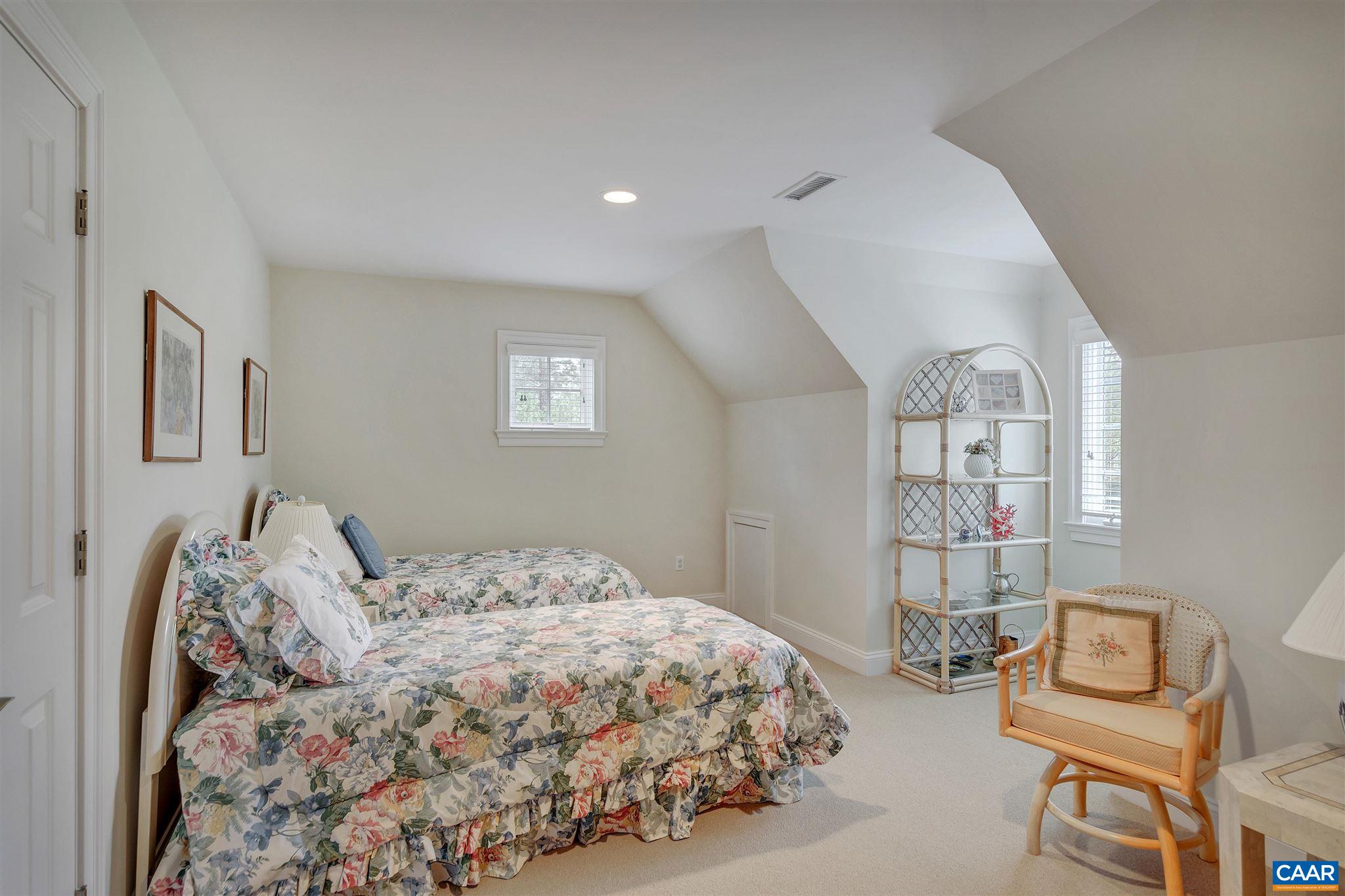 2014 Farringdon Road Keswick, VA 22947 - Photo 35 of 45 Gallery Image 35