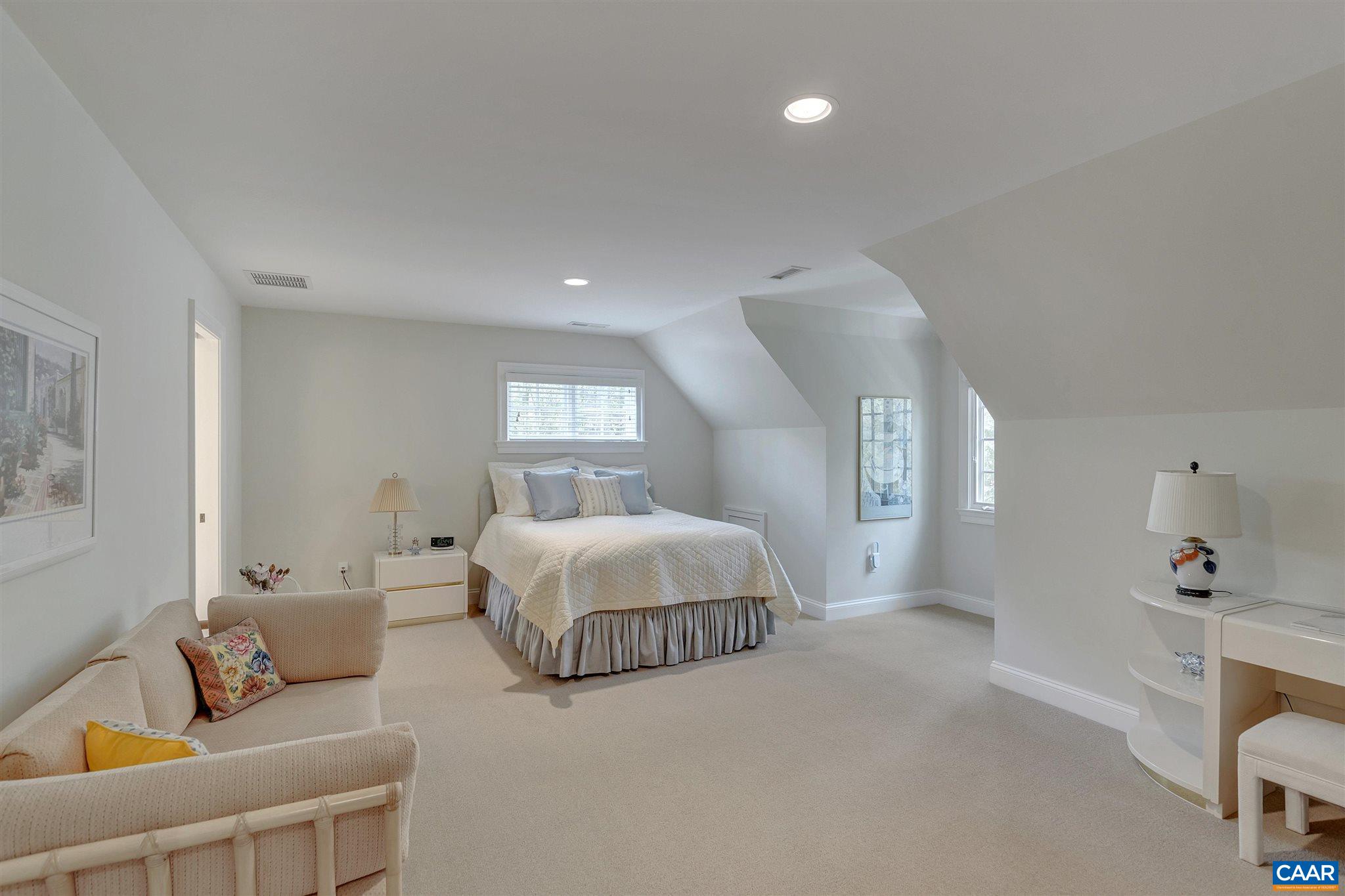 2014 Farringdon Road Keswick, VA 22947 - Photo 40 of 45 Gallery Image 40