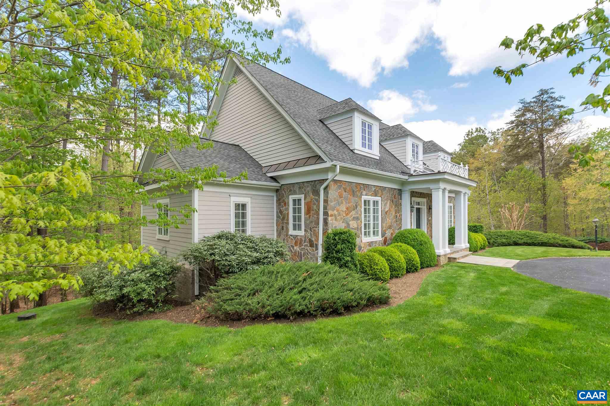 2014 Farringdon Road Keswick, VA 22947 - Photo 4 of 45 Gallery Image 4