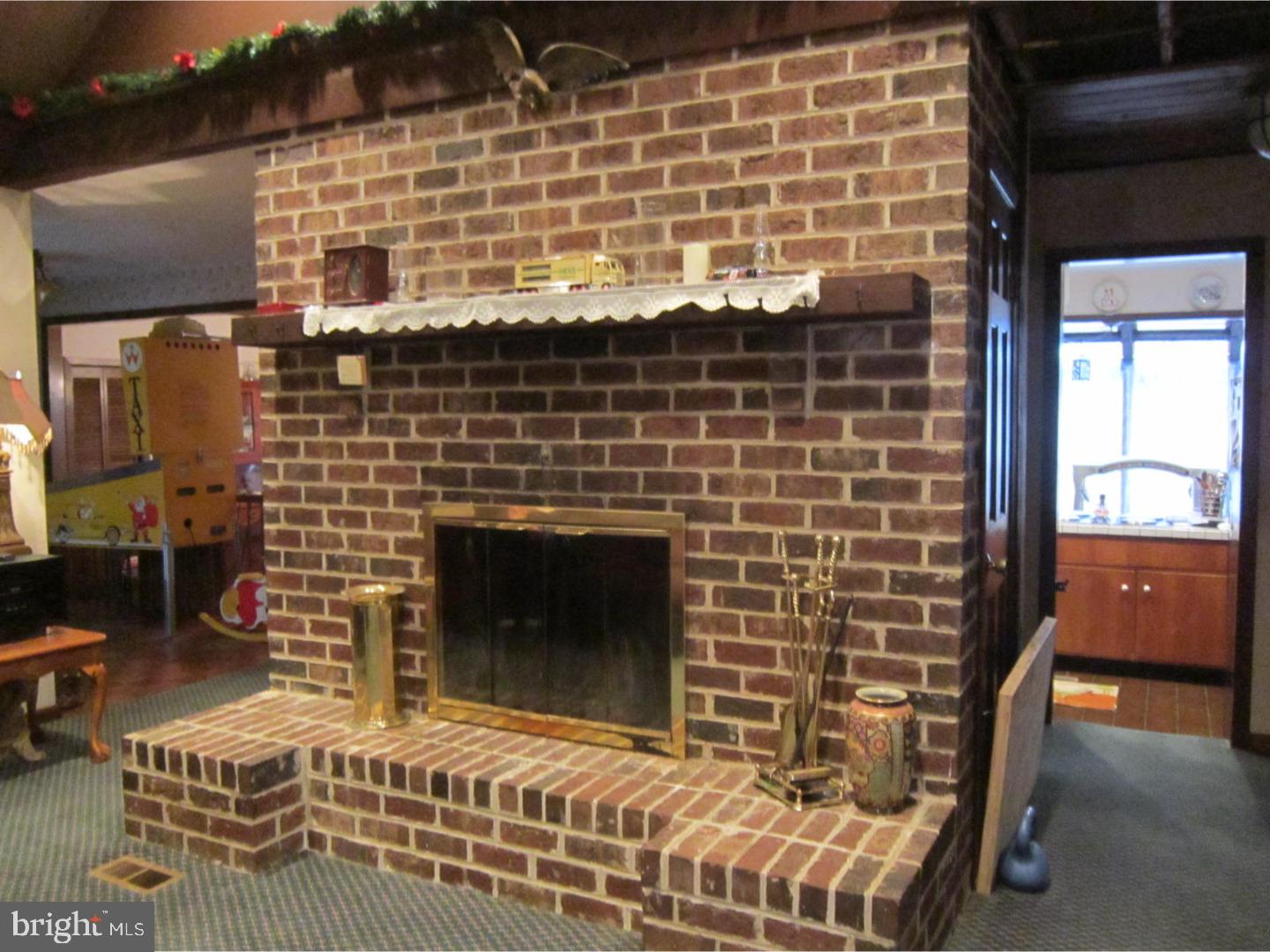 25 Gate Road Vincentown, NJ 08088 - Photo 4 of 13 Family Room