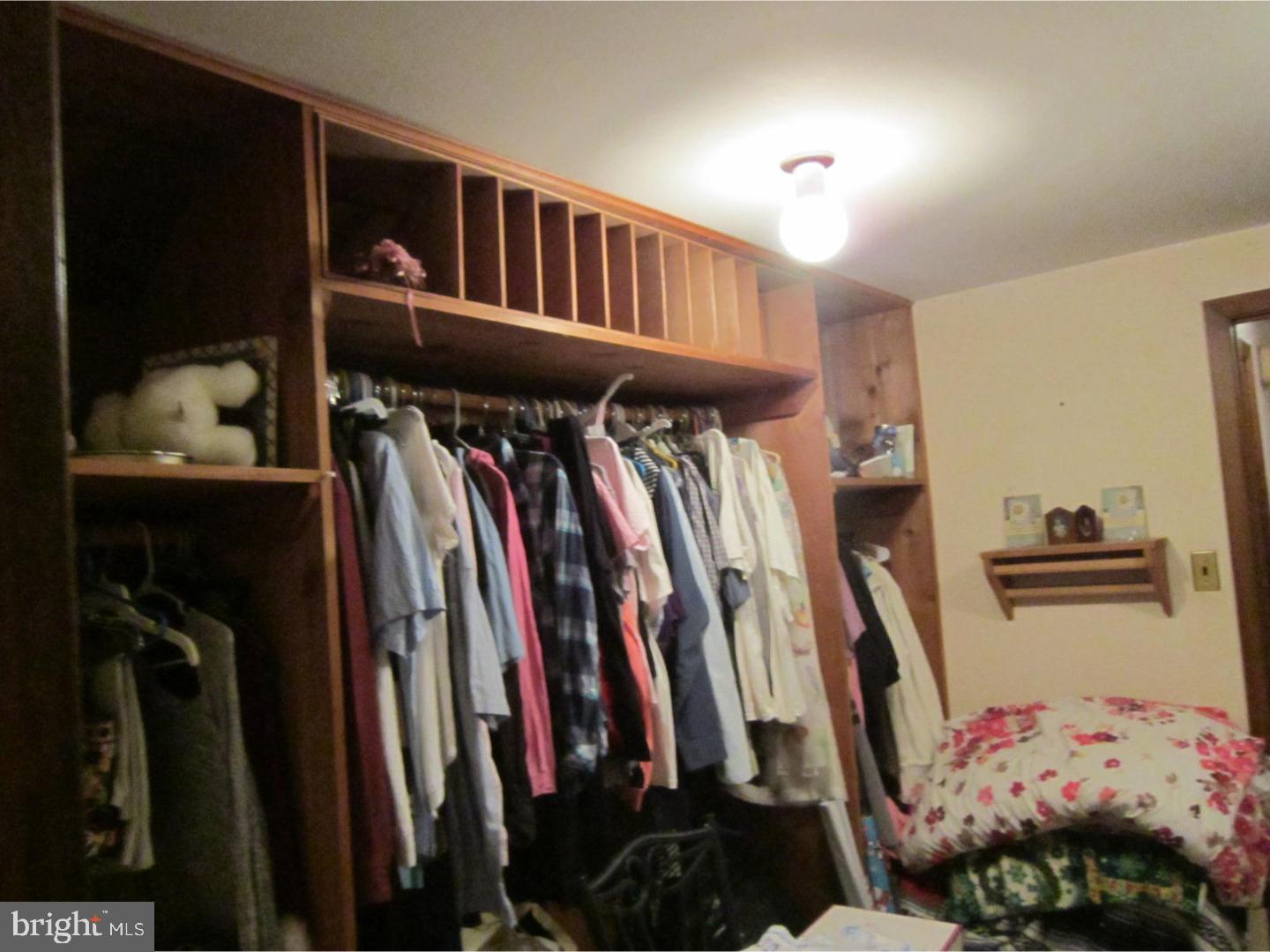 25 Gate Road Vincentown, NJ 08088 - Photo 8 of 13 Closet
