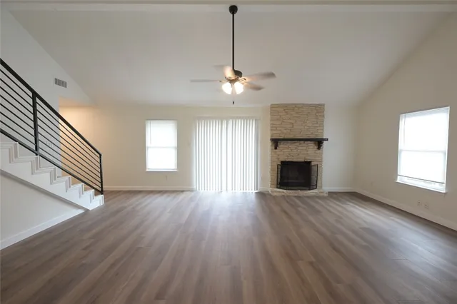 $2,500 | 7403 Ferndale Circle, Austin, TX 78745