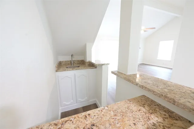 $2,500 | 7403 Ferndale Circle, Austin, TX 78745