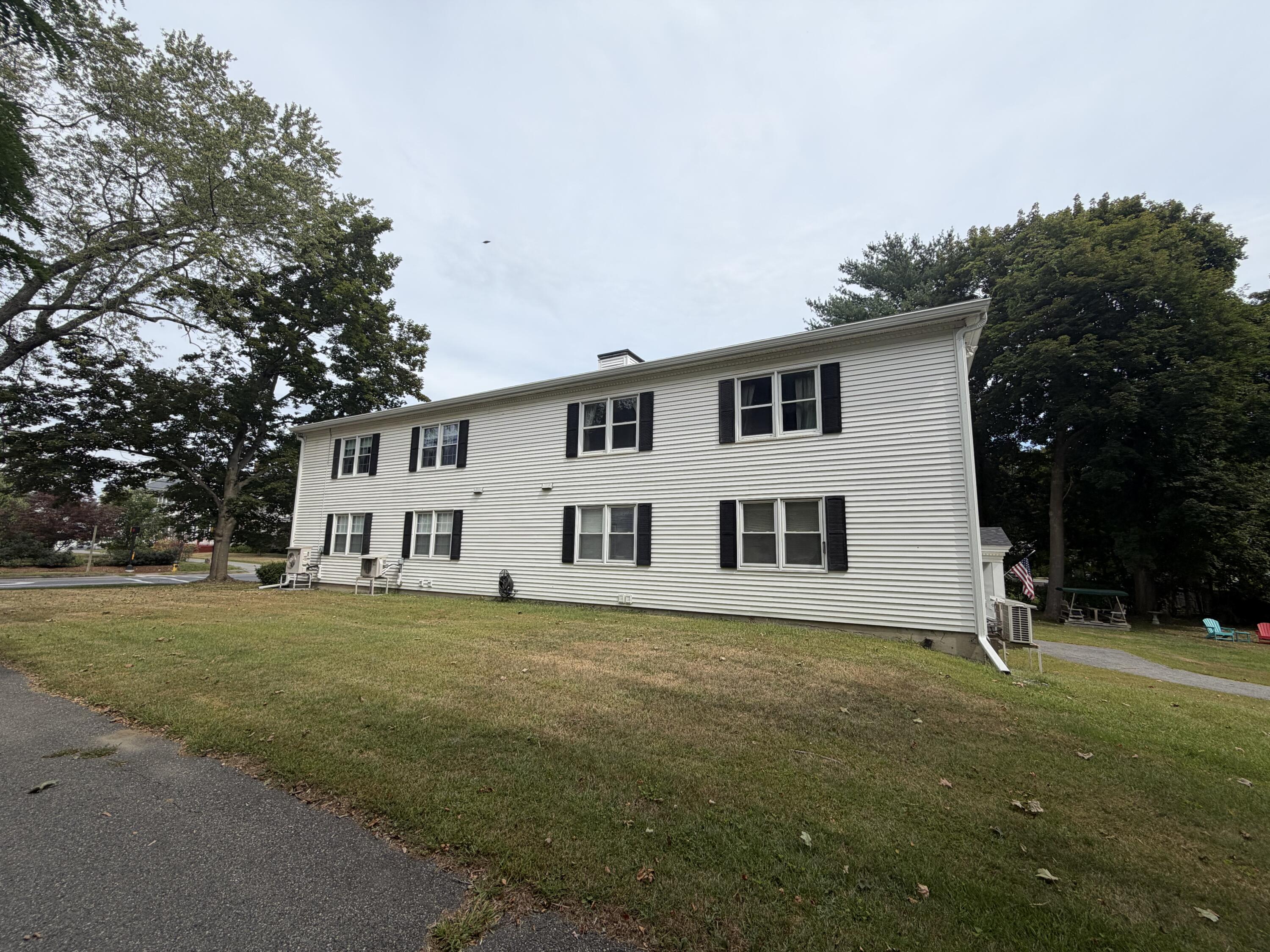 80 Silver Street, Unit 7 Waterville, ME 04901 - Photo 3 of 24 IMG_0078
