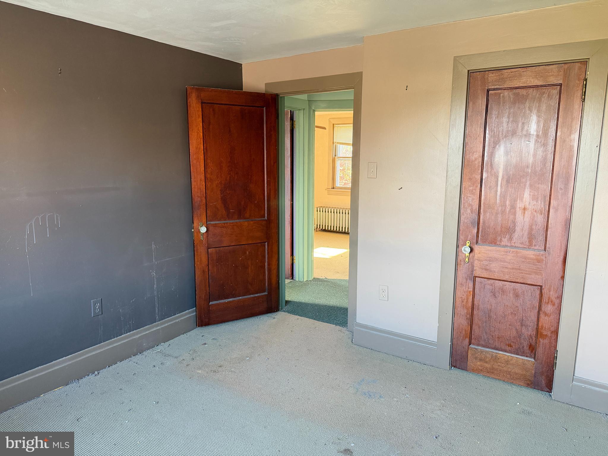 3428 Old Orchard Road Harrisburg, PA 17109 - Photo 17 of 22 an empty room with windows and closet