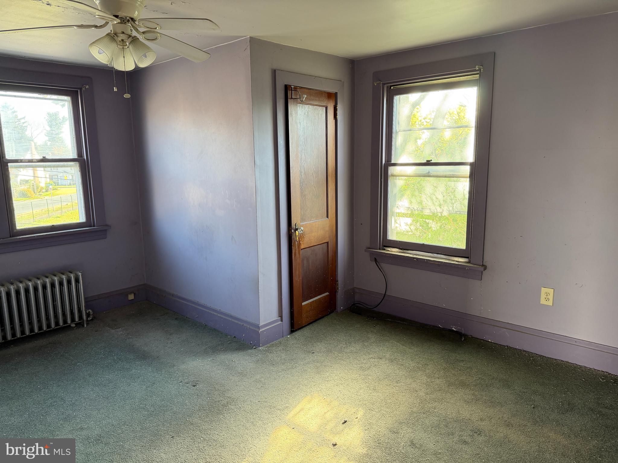 3428 Old Orchard Road Harrisburg, PA 17109 - Photo 20 of 22 an empty room with a window
