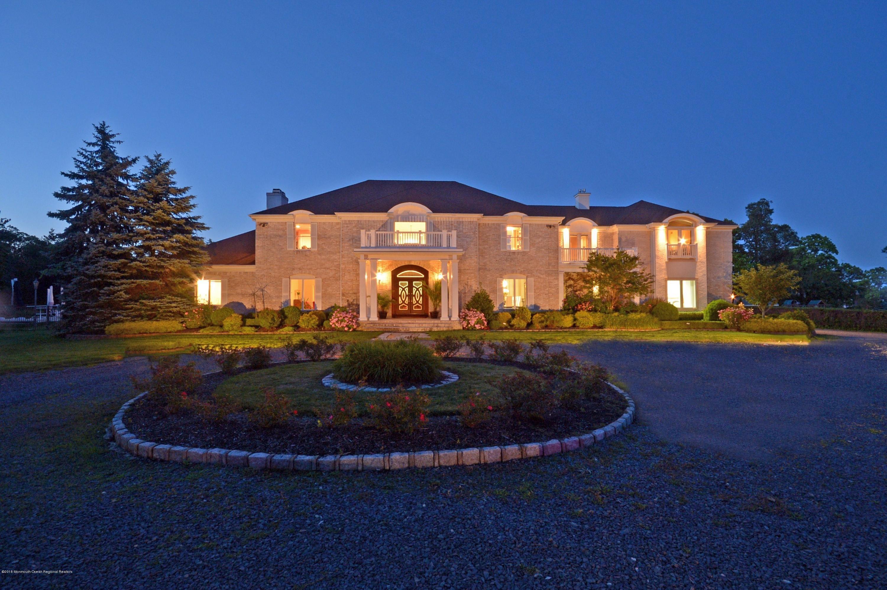 200 Seven Bridges Road Little Silver, NJ 07739 - Photo 3 of 29 Front