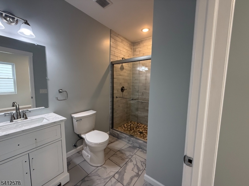 190 East Lindsley Road, Unit 2 Cedar Grove, NJ 07009 - Photo 12 of 13