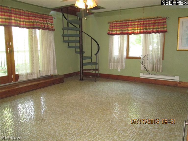 154 Substation Road Brunswick, OH 44212 - Photo 8 of 24 Gallery Image 8