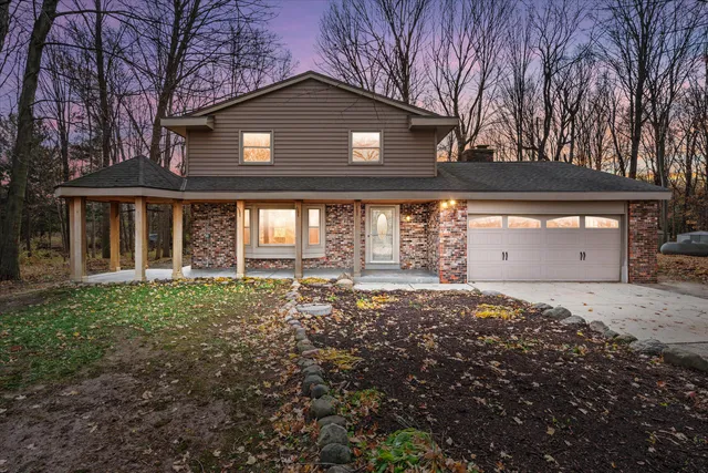 $479,900 | 11693 Sherman Road, Cedarburg, WI 53012