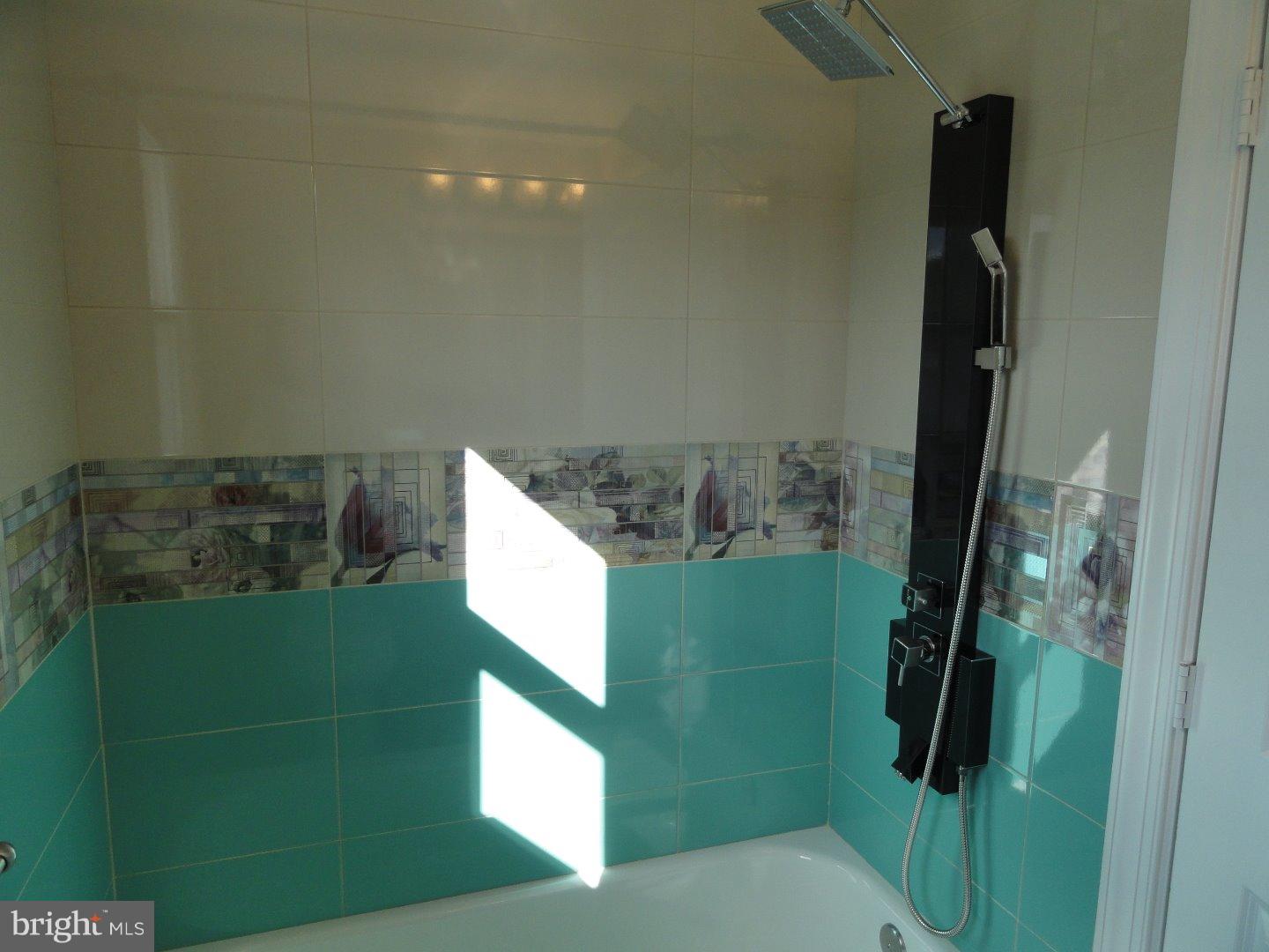 5715 Mitchell Road Levittown, PA 19057 - Photo 13 of 19 Gallery Image 13