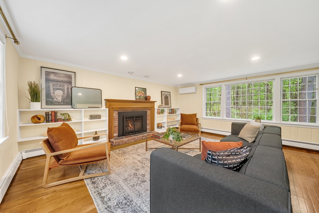 6 Brewster Road Wayland, MA 01778 - Photo 9 of 41