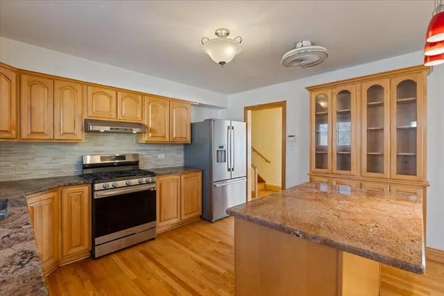 $625,000 | 7910 Churchill Street, Morton Grove, IL 60053