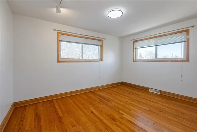 $625,000 | 7910 Churchill Street, Morton Grove, IL 60053