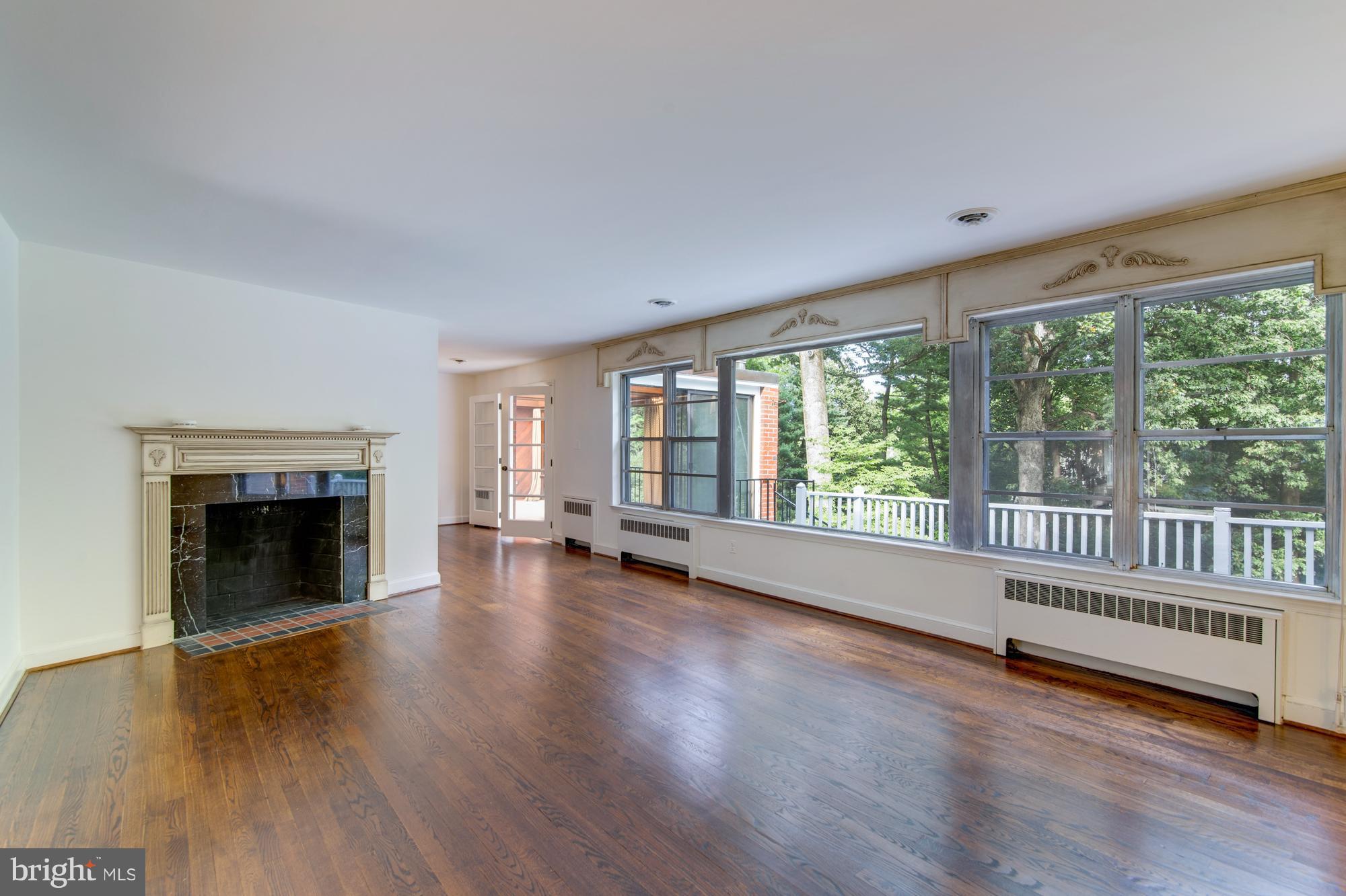 8117 Rayburn Road Bethesda, MD 20817 - Photo 5 of 30 Living Room with custom woodwork