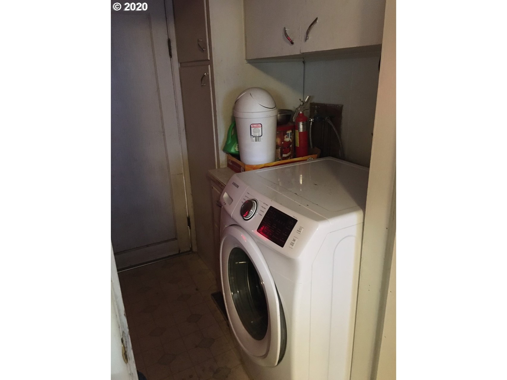 417 Southwest 18th Street Pendleton, OR 97801 - Photo 11 of 18