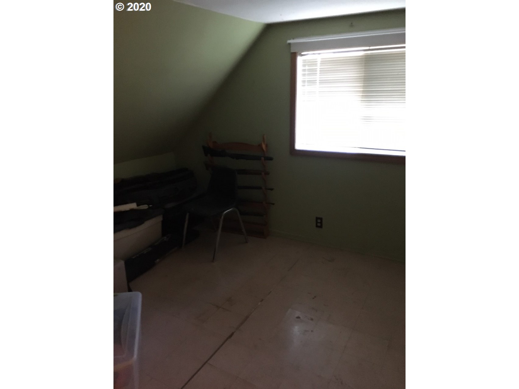 417 Southwest 18th Street Pendleton, OR 97801 - Photo 13 of 18