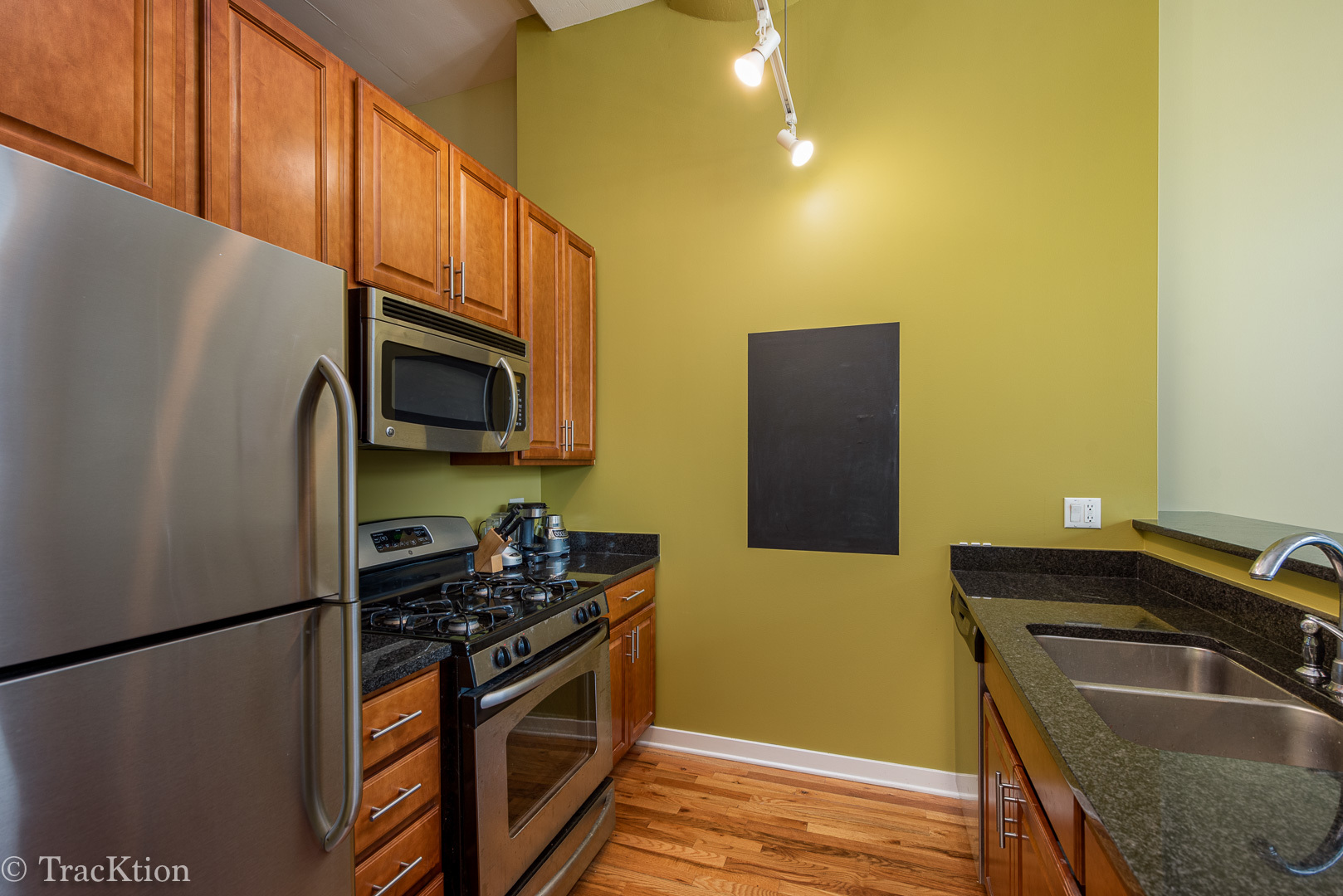 1224 West Van Buren Street, Unit 521 Chicago, IL 60607 - Photo 7 of 22
