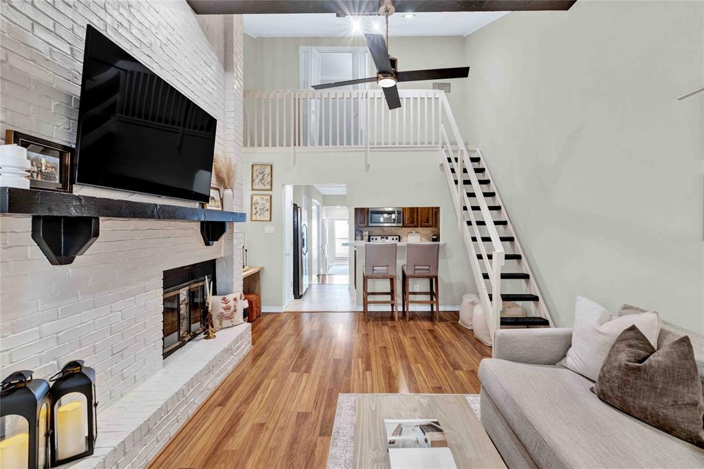 2577 Shady Ridge Drive Bedford, TX 76021 - Photo 2 of 22