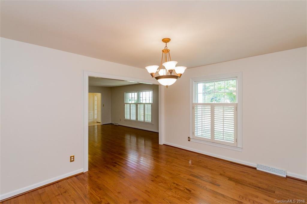7105 Hopeton Road Charlotte, NC 28210 - Photo 14 of 21 Gallery Image 14