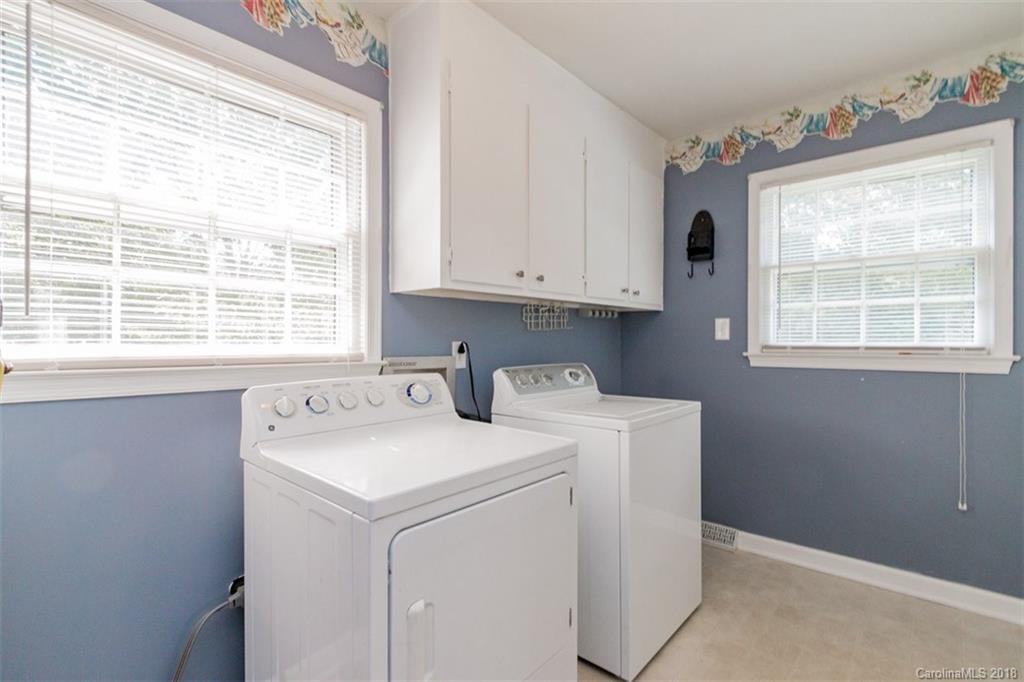 7105 Hopeton Road Charlotte, NC 28210 - Photo 19 of 21 Gallery Image 19