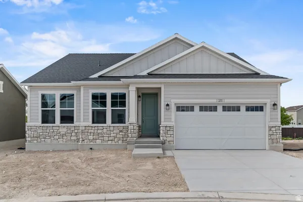 $569,000 | 590 West Junegrass Lane, Tooele, UT 84074