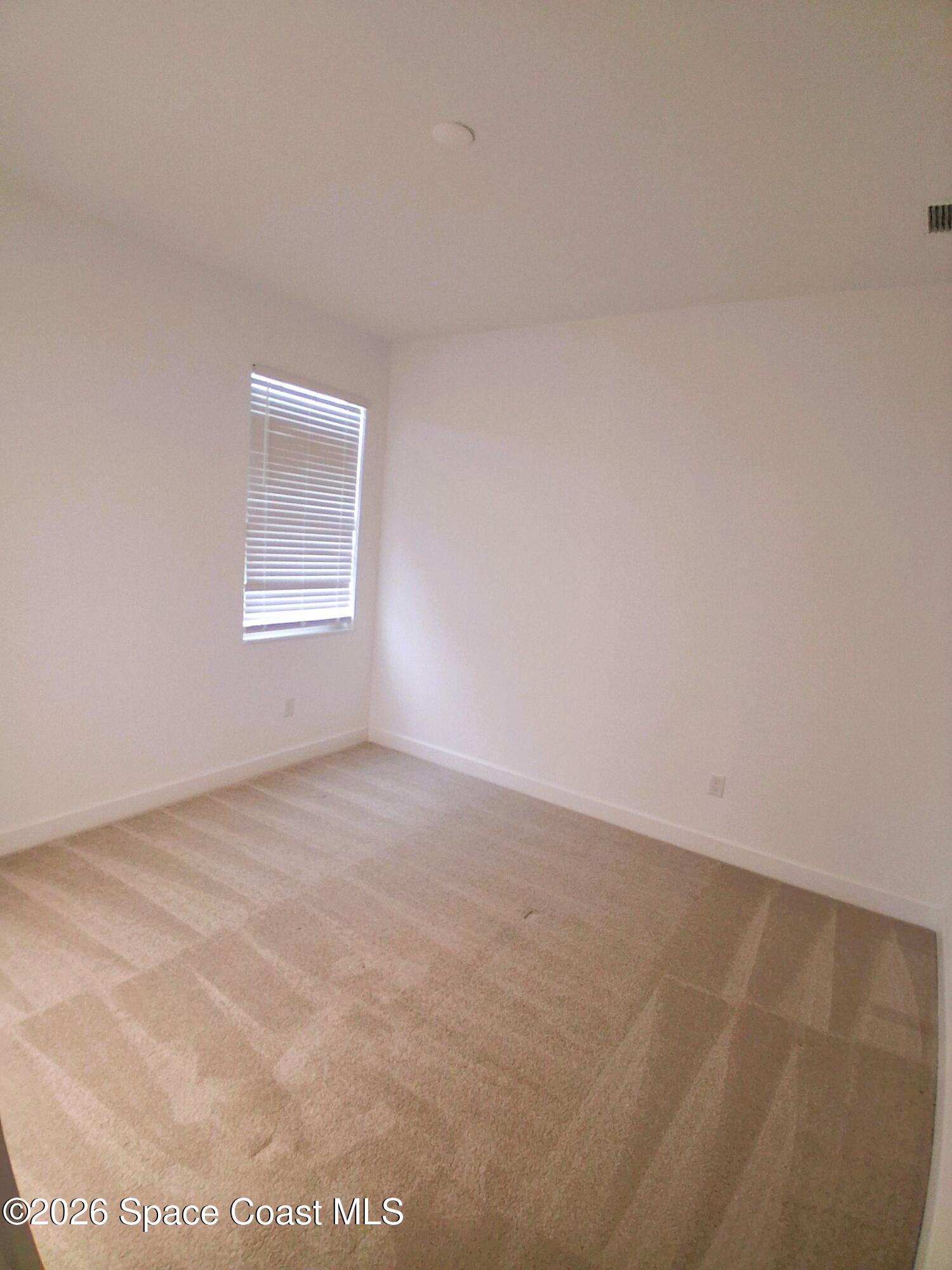 9292 Machin Place Melbourne, FL 32940 - Photo 21 of 41 20260115_095610