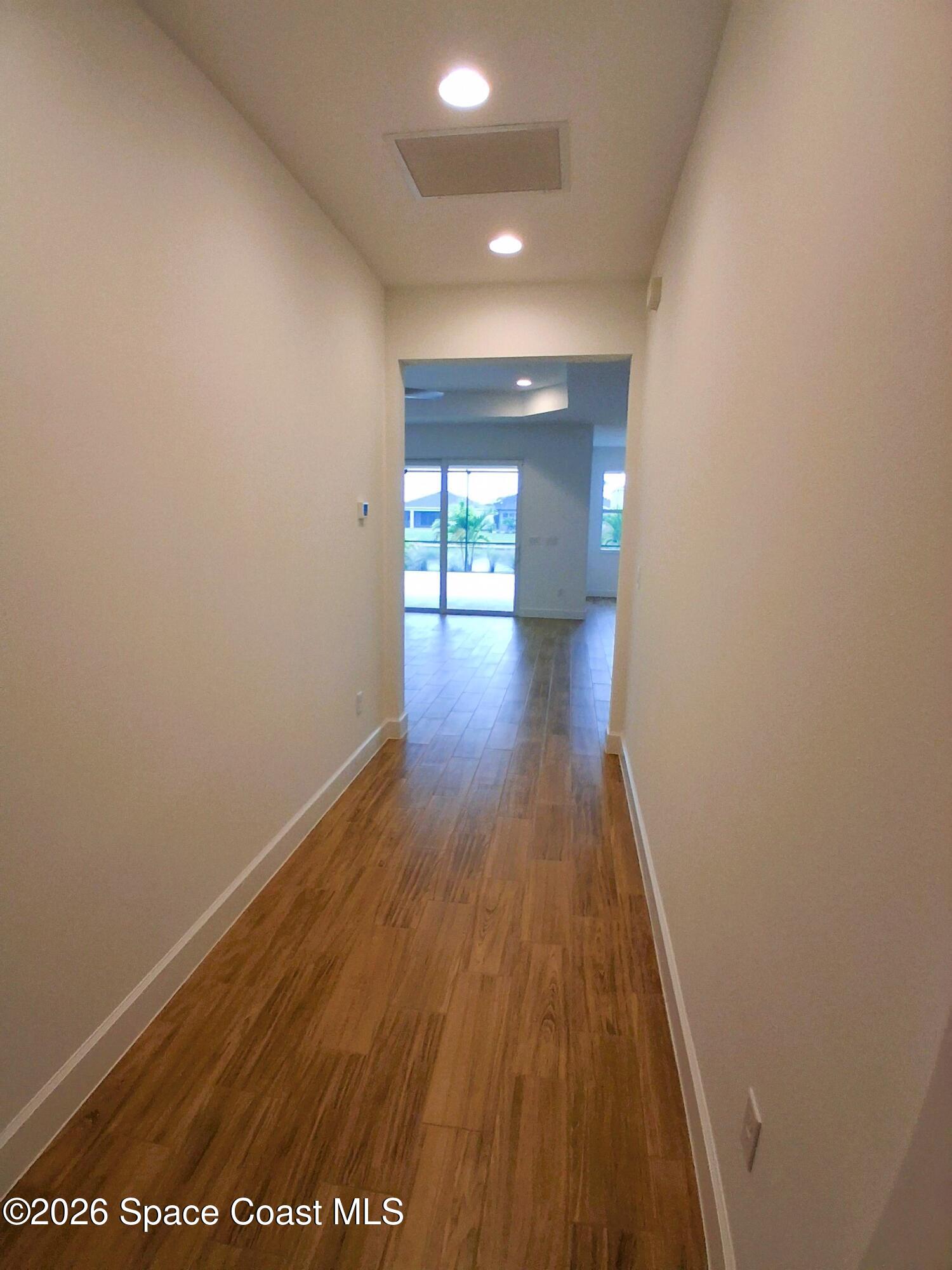 9292 Machin Place Melbourne, FL 32940 - Photo 22 of 41 20260115_095647