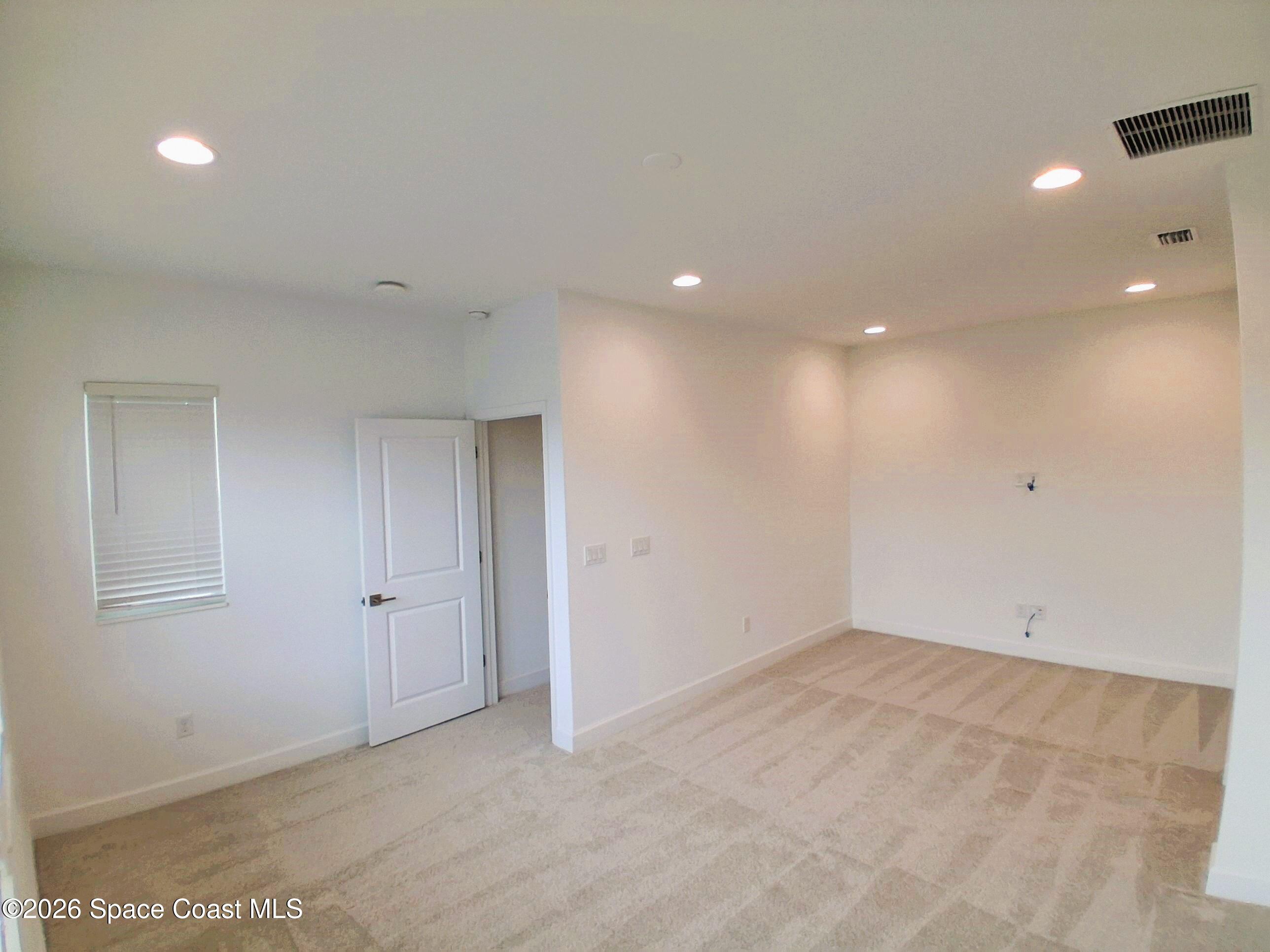 9292 Machin Place Melbourne, FL 32940 - Photo 25 of 41 20260115_100353