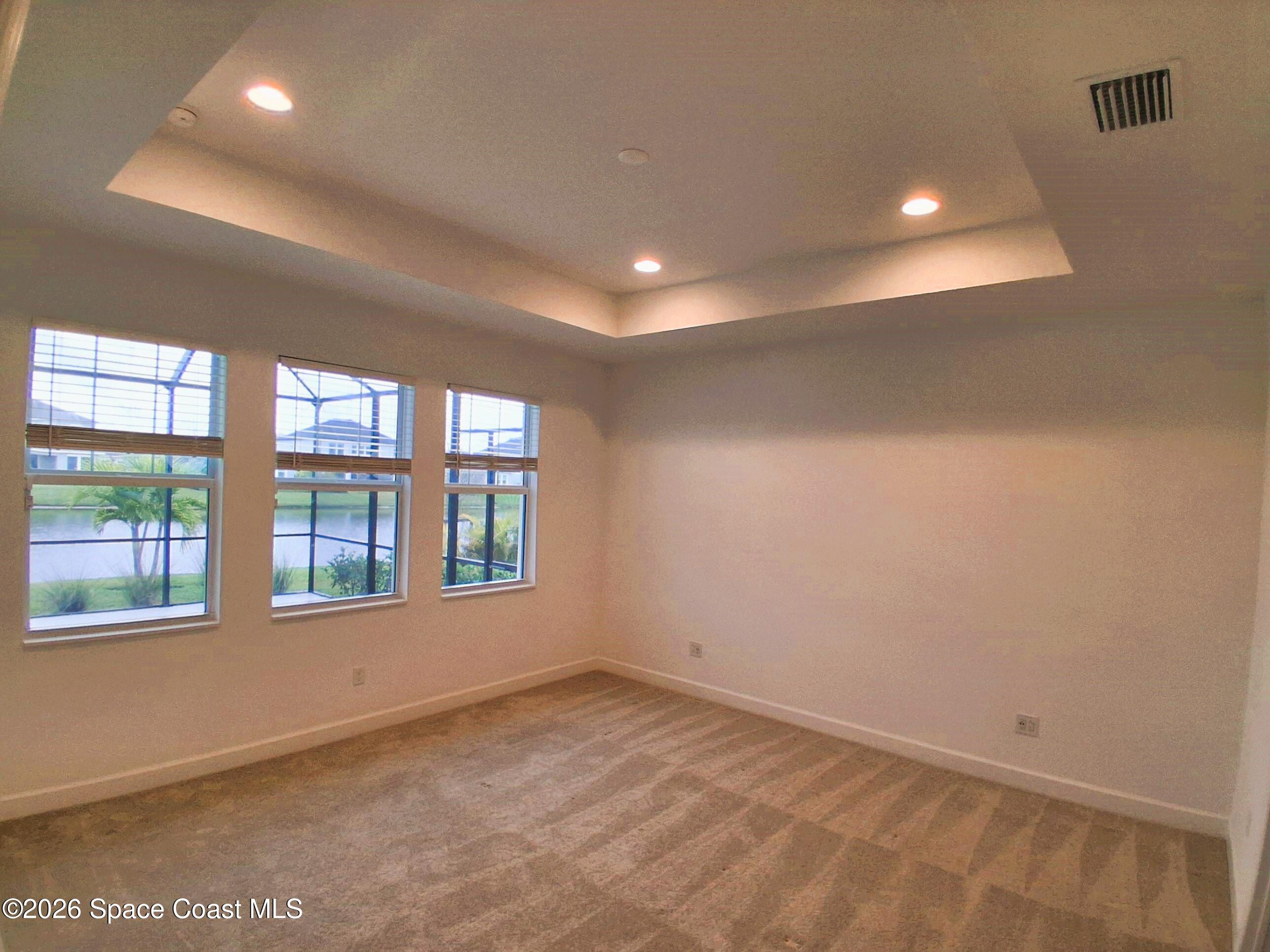 9292 Machin Place Melbourne, FL 32940 - Photo 10 of 41 20260115_100020