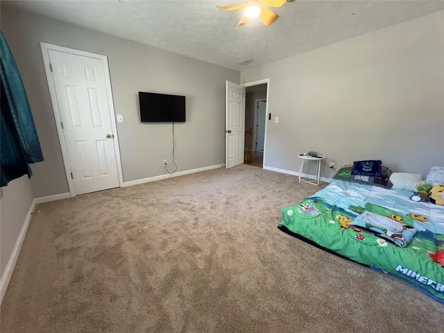 en empty room with window