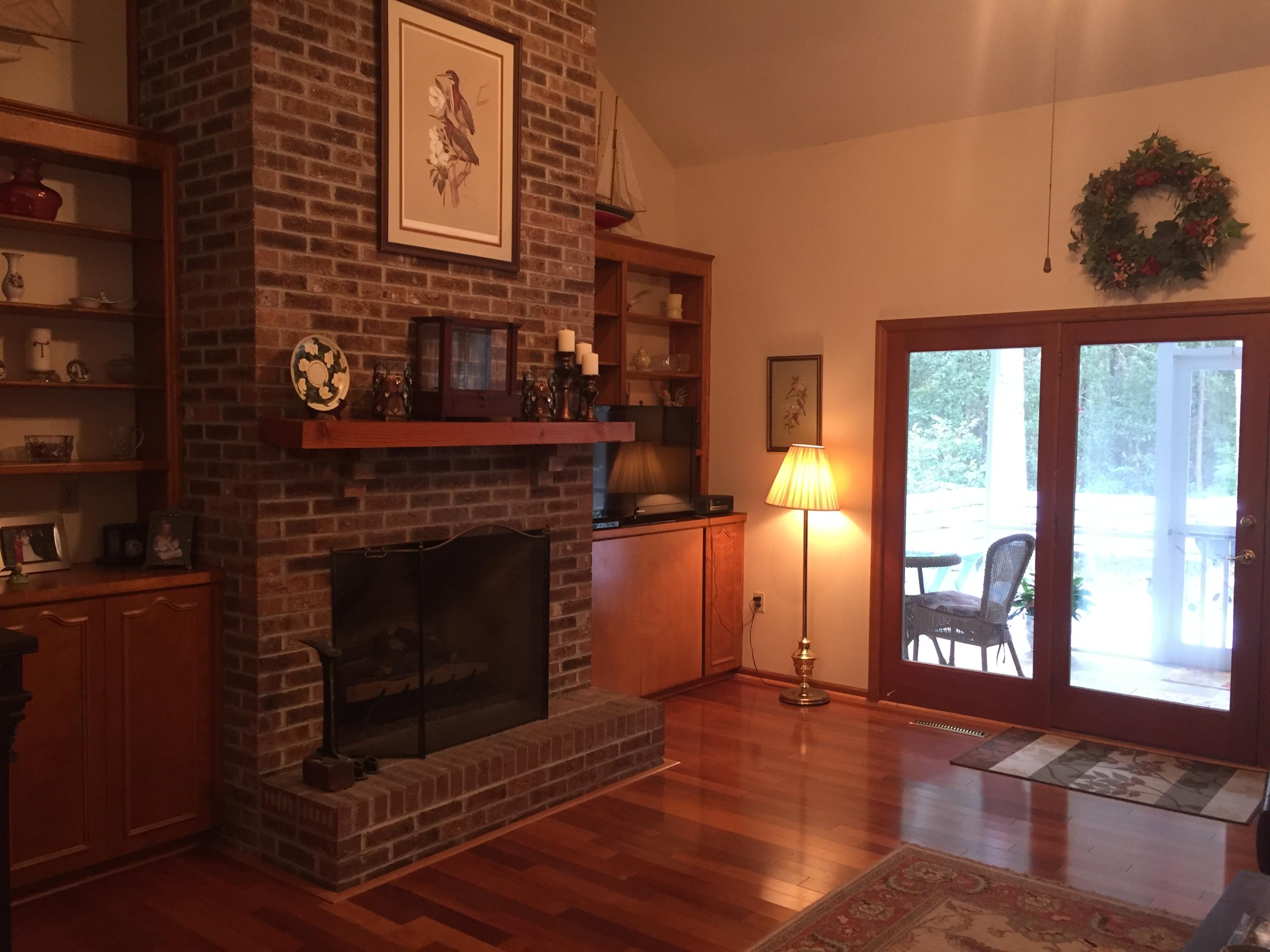 202 Ashmead Road Walterboro, SC 29488 - Photo 3 of 17 image