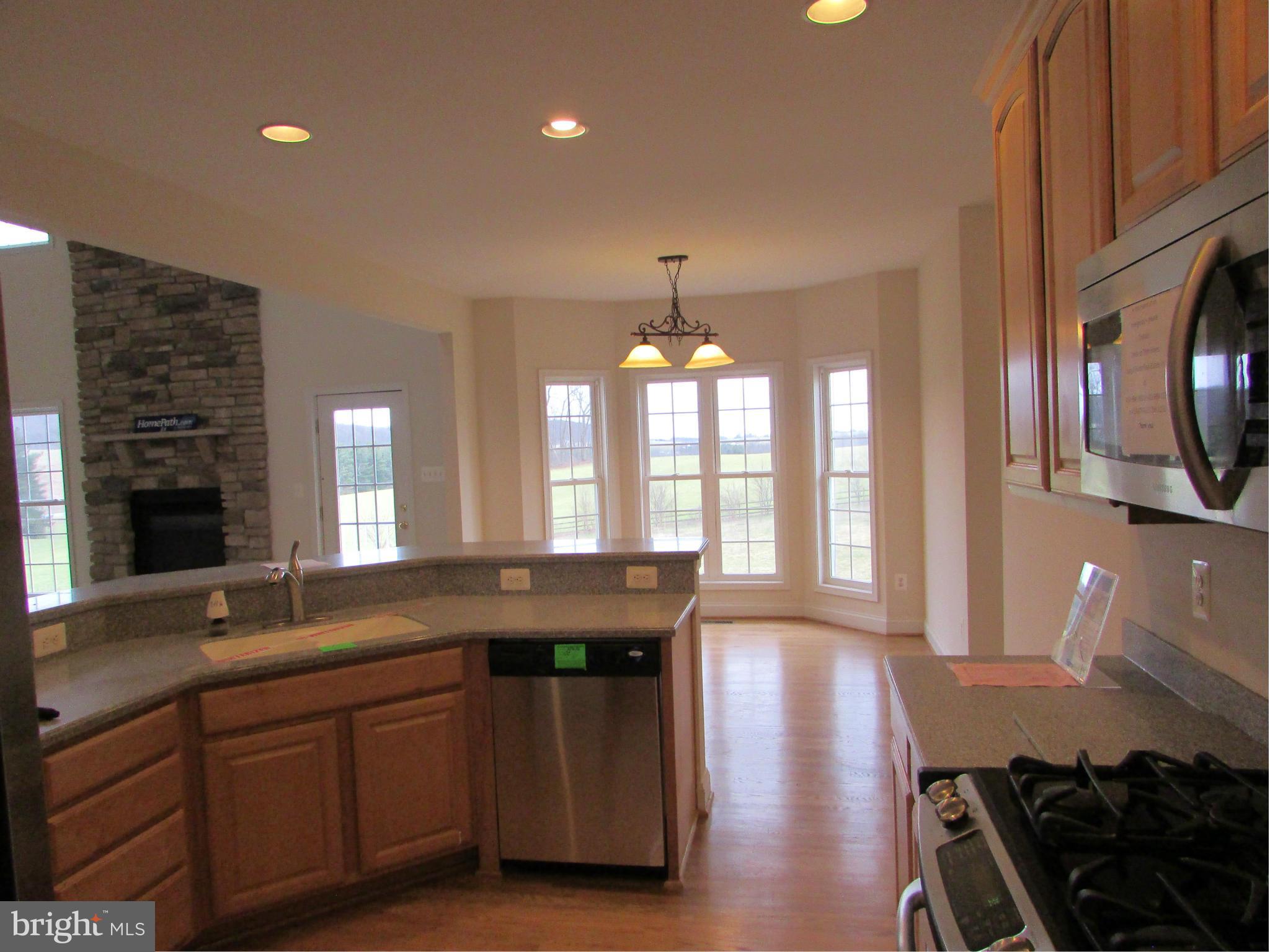 2540 Albert Rill Road Westminster, MD 21157 - Photo 5 of 30 Kitchen to Breakfast nook