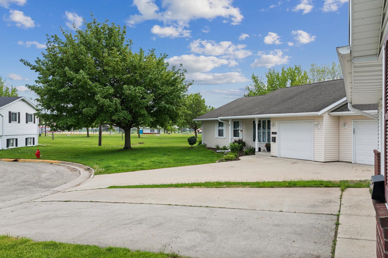 229 Apollo Court Brillion, WI 54110 - Photo 18 of 23