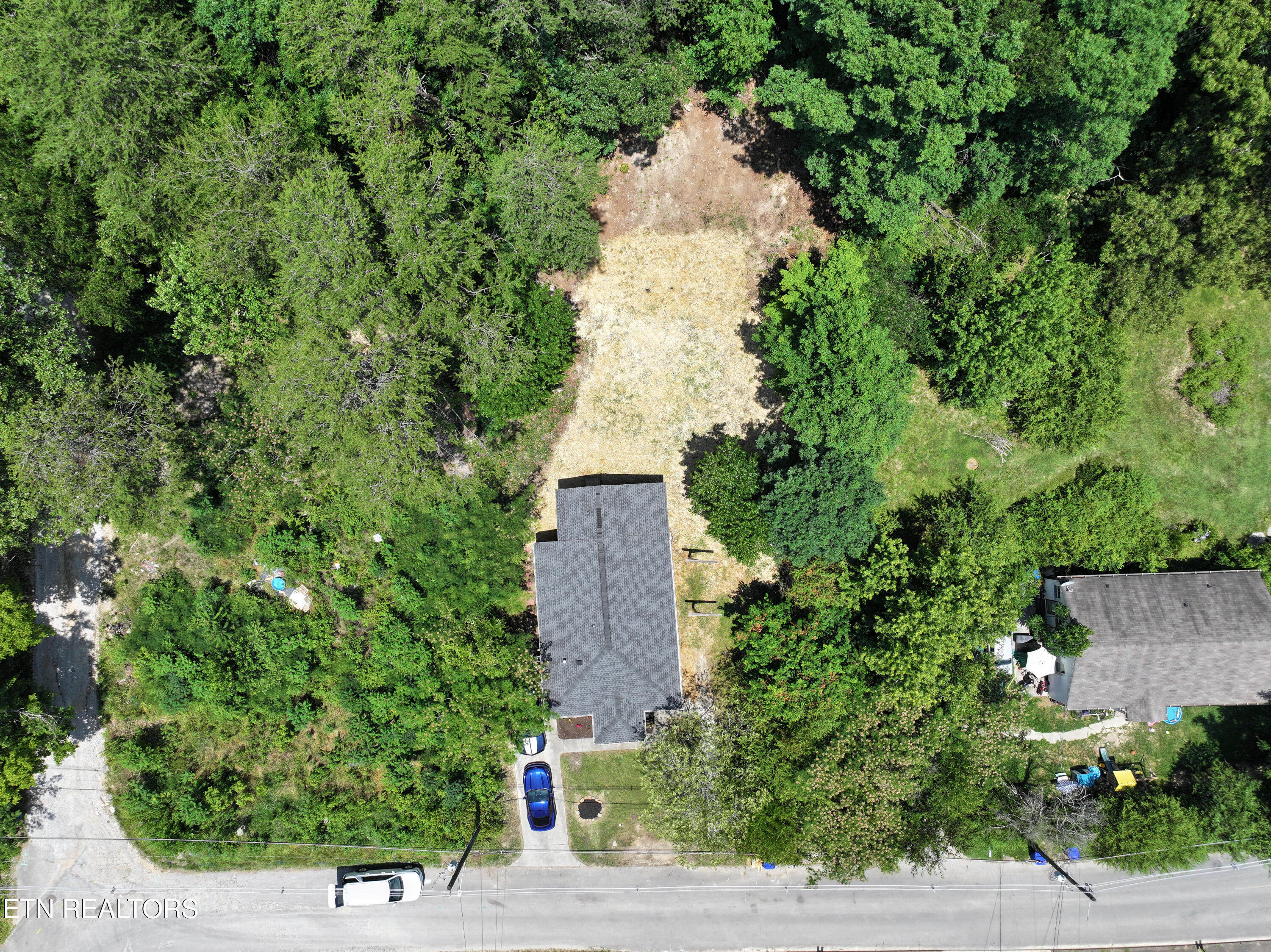 523 West Broad Street Clinton, TN 37716 - Photo 20 of 21 20 - Clinton TN