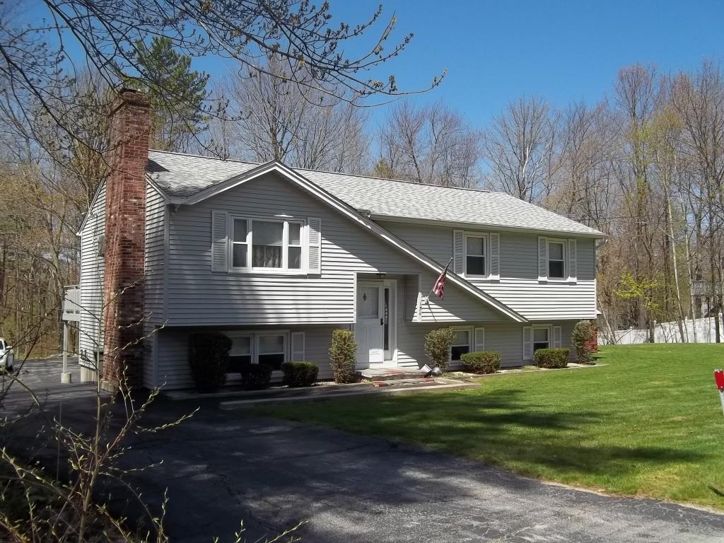 174 Whitehall Road Hooksett, NH 03106 - Photo 3 of 22