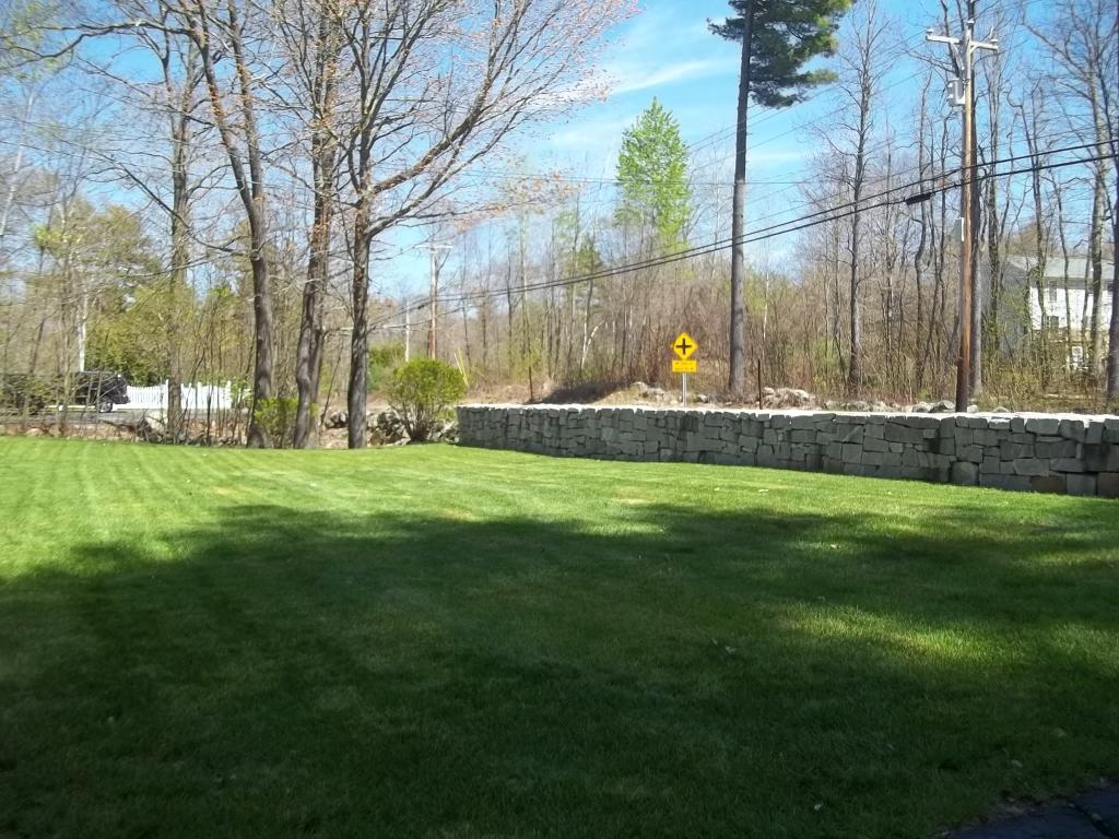 174 Whitehall Road Hooksett, NH 03106 - Photo 21 of 22