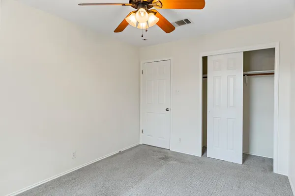 $2,100 | 321 Nicole Way, Bastrop, TX 78602
