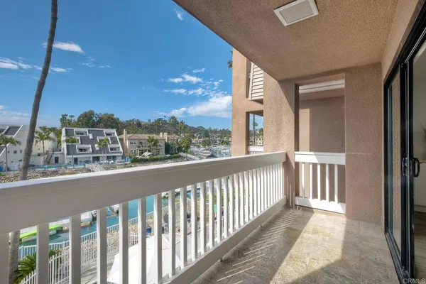 $5,000 | 4705 Marina Drive, Unit 10, Carlsbad, CA 92008