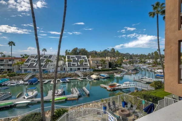 $5,000 | 4705 Marina Drive, Unit 10, Carlsbad, CA 92008