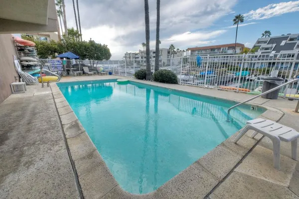 $5,000 | 4705 Marina Drive, Unit 10, Carlsbad, CA 92008