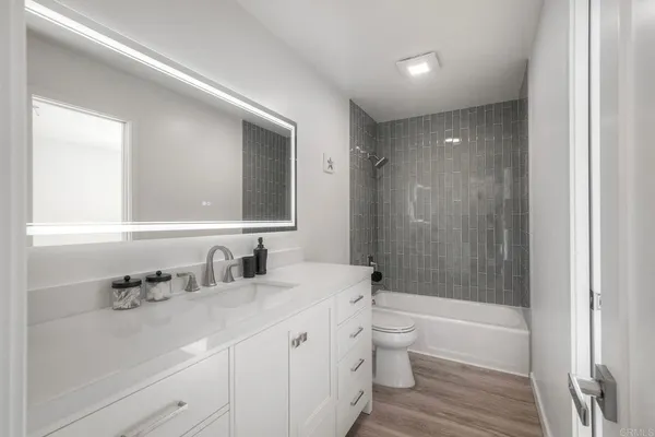 $5,000 | 4705 Marina Drive, Unit 10, Carlsbad, CA 92008