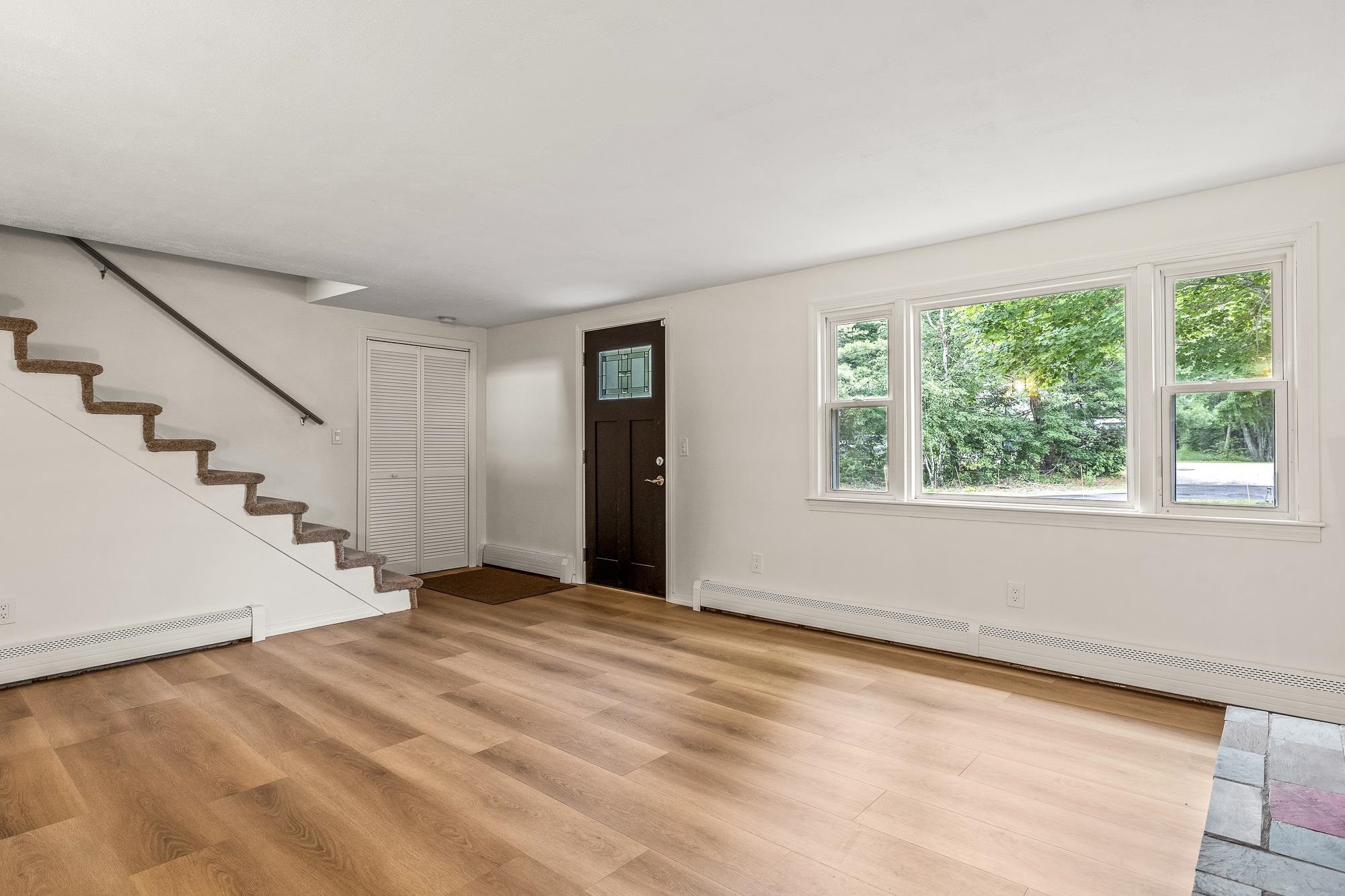 284 Eastern Avenue Rochester, NH 03867 - Photo 13 of 56 Gallery Image 13