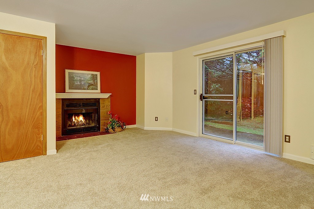 18910 Bothell Everett Highway, Unit C4 Bothell, WA 98012 - Photo 3 of 13 Gallery Image 3