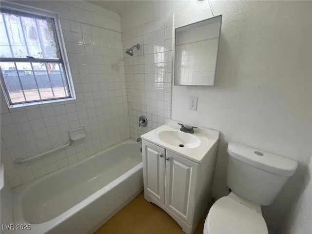 $700 | 1130 Laurel Avenue, Las Vegas, NV 89104