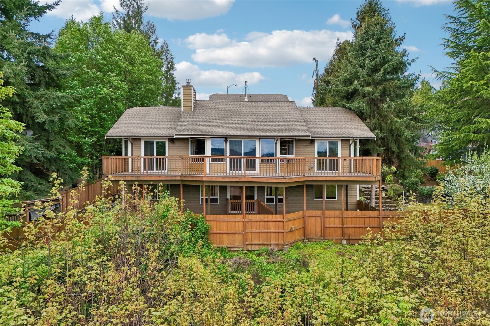 709 22nd Street Southwest Puyallup, WA 98371 - Photo 1 of 40